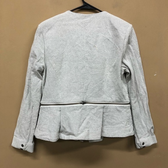 CAbi Carol Anderson by Invitation Blazer Size 6 - Picture 2 of 5